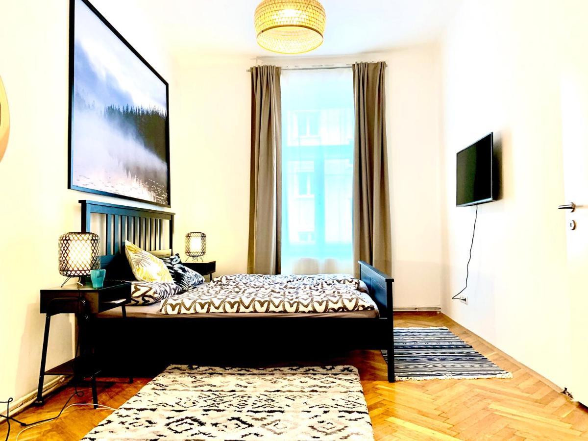 Urban City Retreat - By Nahuen Suites Γκρατς Εξωτερικό φωτογραφία